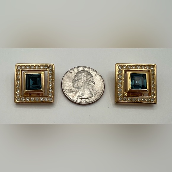 Christian Dior Vintage Blue and Clear Rhinestone Square Clip On Earrings - Picture 8 of 8